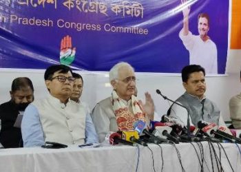 মোদী চৰকাৰৰ উপহাৰ; ভাৰতবাসীৰ মূৰত ১,২৫,৪০৭.২০ কোটি টকাৰ বোজা!