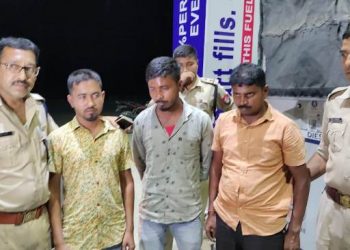 বঙাইগাঁৱত অবৈধ গাঞ্জাসহ তিনি জন লোকক আটক