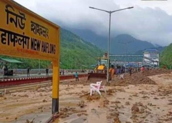 ৰাজ্যৰ ৫০ৰো অধিক স্থানত ভূমিস্খলন:বৰাক উপত্যকাকে ধৰি ত্ৰিপুৰা, মিজোৰামত তীব্ৰ খাদ্য সংকটৰ আশংকা