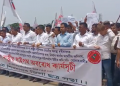বিধ্বস্ত ৰাষ্ট্ৰীয় ঘাইপথ; শিৱসাগৰত প্ৰতিবাদত নামিল আছু