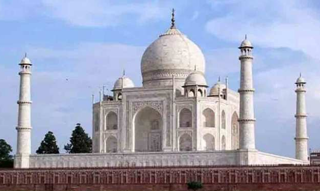 Taj Mahal row