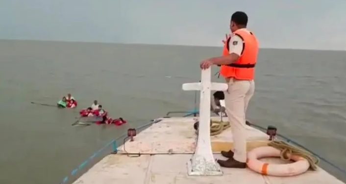 boat capsize in Odisha’s Chilika Lake
