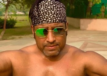 গ্ৰেপ্তাৰ হ’ল চলমান খান; চলমানক চাবলৈ অহা অনুৰাগীয়ে সৃষ্টি কৰিলে যানজঁটৰ
