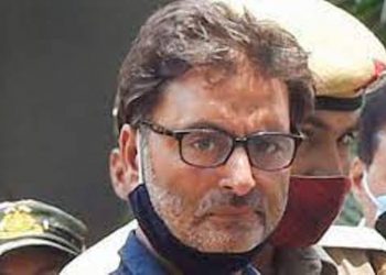 অৱশেষত শাস্তি ঘোষণা: জম্মু-কাশ্মীৰৰ বিচ্ছিন্নতাবাদী নেতা য়াছিন মালিকক যাৱজ্জীৱন কাৰাদণ্ড