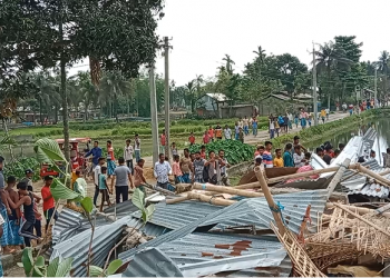 বটদ্ৰৱাৰ হিংসাত্মক কাণ্ড: শালনাবাৰী গাঁৱৰ অভিযুক্তৰ ঘৰত জিলা প্ৰশাসনে চলালে উচ্ছেদ
