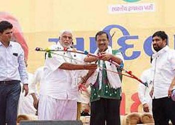 লক্ষ্য মোদীৰ ৰাজ্য! এইবাৰ গুজৰাটত গৈ বিজেপিক প্ৰত্যাহ্বান জনালে কেজৰিৱালে