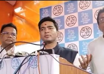 বিজেপিয়ে “কা” খনক জুমলাৰ দৰে ব্যৱহাৰ কৰিছে : অভিষেক বেনাৰ্জী