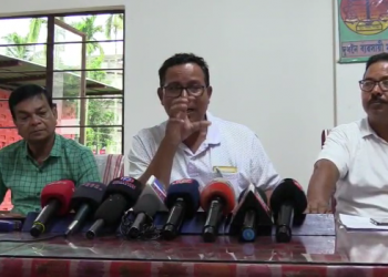 দুধনৈ ব্যৱসায়ী সন্থাত বিত্তীয় অনিয়ম-কেলেংকাৰী; হিচাপ পৰীক্ষাত ওলাল জোলোঙাৰ মেকুৰী