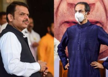 কি হ’ব মহাৰাষ্ট্ৰ চৰকাৰৰ? বিজেপিৰ ৰাজনৈতিক চক্ৰান্তৰ আগত তিষ্ঠিব পাৰিবনে শিৱসেনা?