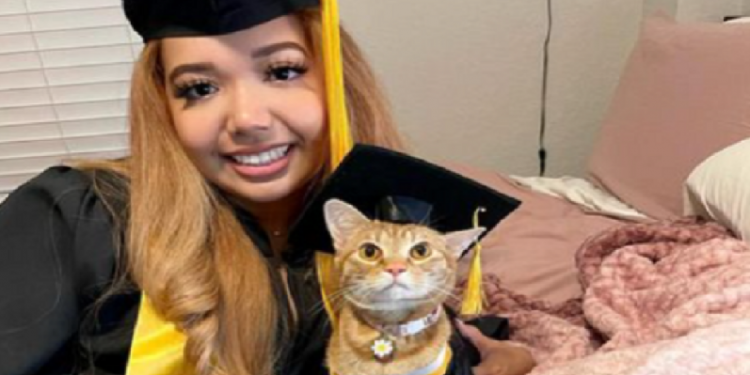 Graduate Cat