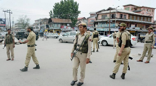 Jammu Kashmir cop killed