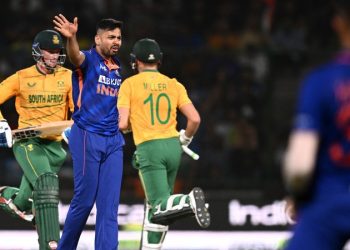 IND vs SA 1st T20: মিলাৰ-ডুছেনৰ বেটিং তাণ্ডৱ! বিশাল স্ক’ৰ কৰিও শ্বাসৰুদ্ধকাৰী মেচত আত্মসমৰ্পণ পন্থ বাহিনীৰ