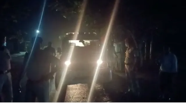 ৰাজ্যত কালান্তক বানৰ মাজতে কৃষ্ণাই নৈত উটি গ’ল যুৱক