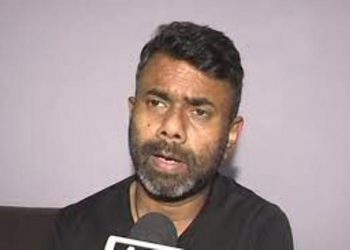 BIG BREAKING মন্ত্ৰীসভাৰ সম্প্ৰসাৰণৰ আগমুহূৰ্তত বিধায়ক ৰূপজ্যোতি কু্ৰ্মীৰ বাসগৃহত মুখ্যমন্ত্ৰীৰ তদাৰকী কোষৰ অভিযান