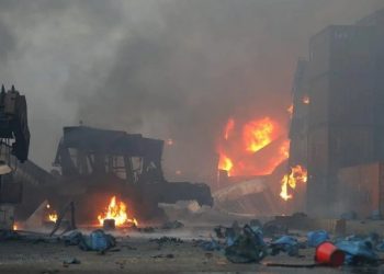 বালাদেশৰ শ্বিপিং কণ্টেইনাৰ ডিপোত ভয়ংকৰ অগ্নিকাণ্ড: ৪৩ জন লোকৰ মৃত্যু