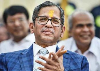 kangaroo courts এইবাৰ সংবাদমাধ্যম আৰু ছ’চিয়েল মিডিয়াক এজাউৰি দিলে মুখ্য ন্যায়াধীশ ৰামানাই