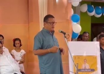 ছাত্ৰ-ছাত্ৰীয়ে তৃতীয় শ্ৰেণীৰ পৰা ইংৰাজী মাধ্যমত অধ্যয়ন কৰিব লাগিব গণিত আৰু বিজ্ঞান বিষয়ঃ শিক্ষামন্ত্ৰী