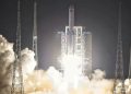 China Rocket: চীনা ৰকেটৰ অনিয়ন্ত্ৰিত ধ্বংসাৱশেষ পৃথিৱীত পৰাকলৈ উদ্বেগ; ভাৰততো পৰাৰ সম্ভৱনা!