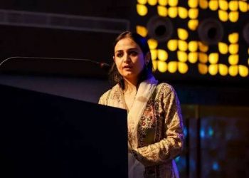 Pulitzer Prize winner Sana Irshad Mattoo: বিমানবন্দৰত আটক! পুলিৎজাৰ বিজয়ী কাশ্মীৰী মহিলা ফটো সাংবাদিকক বিদেশলৈ যোৱাত বাধা