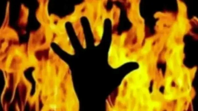 Man accused of murder burnt alive: গাৰ নোম শিয়ৰি উঠা ঘটনা! নগাঁৱত হত্যাৰ অভিযুক্ত ব্যক্তিক জীৱন্তে জ্বলাই দিলে ৰাইজে