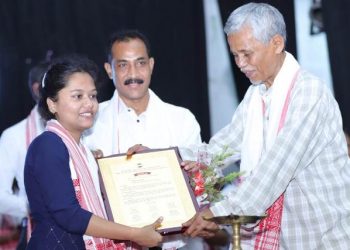 অসম ছাত্ৰ পৰিষদৰ বঙাইগাঁও বিধান পৰিষদৰ উদ্যোগত ১৩৩ গৰাকী কৃতি ছাত্ৰ – ছাত্ৰীক সম্বৰ্ধনা