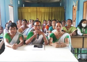 অংগনবাড়ী কৰ্মী-সহায়িকাক মাননীৰ পৰিৱৰ্তে মজুৰি দিয়াৰ দাবী অংগনবাড়ী কৰ্মী-সহায়িকা সন্থাৰ