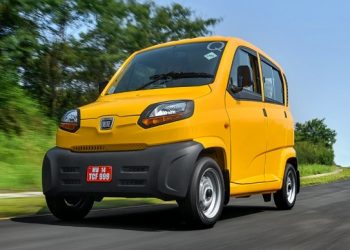 Bajaj Qute: Alto-তকৈ সস্তা! এই সৰু গাড়ীখনত পাব ৩৫ কিলোমিটাৰ মাইলেজ