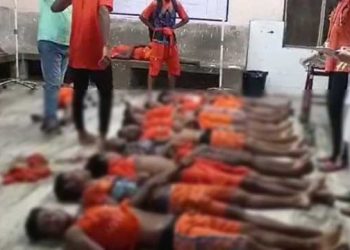 Cooch Behar Tragedy: মৰ্মান্তিক! শিৱ মন্দিৰত পানী ঢালিবলৈ যোৱা কমেও ১০ জন ভক্তৰ বিদ্যুৎস্পৃষ্ট  মৃত্যু