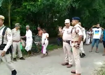 টীয়কৰ ঔগুৰিত সংঘটিত হোৱা নৃশংস হত্যাকাণ্ডৰ মূল অভিযুক্তক গ্ৰেপ্তাৰ