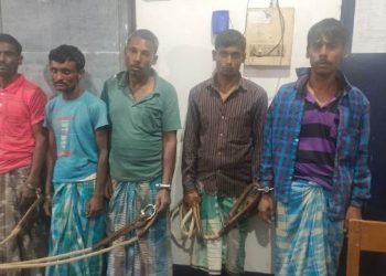 চাপৰত পাঁচ দুধৰ্ষ ডকাইত আৰক্ষীৰ জালত  পৰাত স্থানীয় লোকে এৰিছে স্বস্তিৰ নিশ্বাস