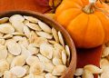 Pumpkin seeds ৰঙালাওৰ গুটিৰ ঔষধি গুণৰ কথা জানো আহক