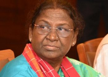 দিল্লীত পুনৰ অপাৰেছন লোটাছৰ কুচকাৱাজ বিজেপিৰ! আজি সাক্ষাৎ কৰিব ৰাষ্ট্ৰপতি মুৰ্মুক