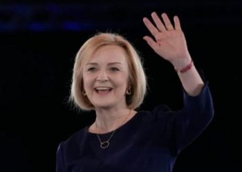 Liz Truss: ব্ৰিটেইনৰ নতুন প্ৰধানমন্ত্ৰী লিজ ট্ৰাছ; সৰ্বশক্তিৰে যুঁজ দিও পৰাজিত ভাৰতীয় মূলৰ ঋষি ছুনাক