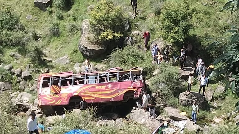 Jammu and Kashmir bus accident