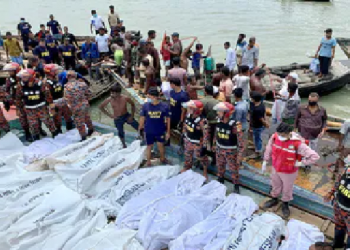 Bangladesh boat capsize