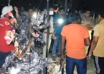 দুৰ্গা পূজাৰ মণ্ডপত বিধ্বংসী অগ্নিকাণ্ড: দুগৰাকী মহিলা, তিনি শিশু নিহত; আহত কমেও ৬০ জন