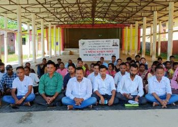 লিডু প্ৰাথমিক স্বাস্থ্য কেন্দ্ৰ ৫০ খন বিচনাযুক্ত চিকিৎসালয় কৰাৰ দাবীৰে জাতীয়তাবাদী যুৱ ছাত্ৰ পৰিষদৰ অৱস্থান ধৰ্মঘট