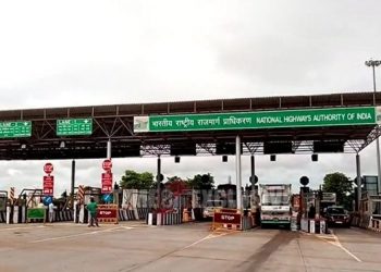 কেন্দ্ৰীয় চৰকাৰে সলনি কৰিব পাৰে টোল নীতি, সলনি কৰা হ’ব পাৰে টোল টেক্সৰ নিয়ম!