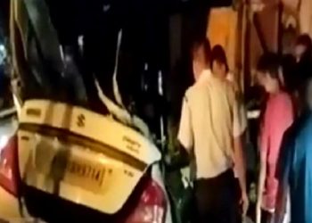 সোনাপুৰত ৰখাই থোৱা ট্ৰাকত তীব্ৰবেগী মাৰুতিৰ খুন্দা; ভয়ংকৰ দুৰ্ঘটনাত থিতাতে নিহত ৩জন