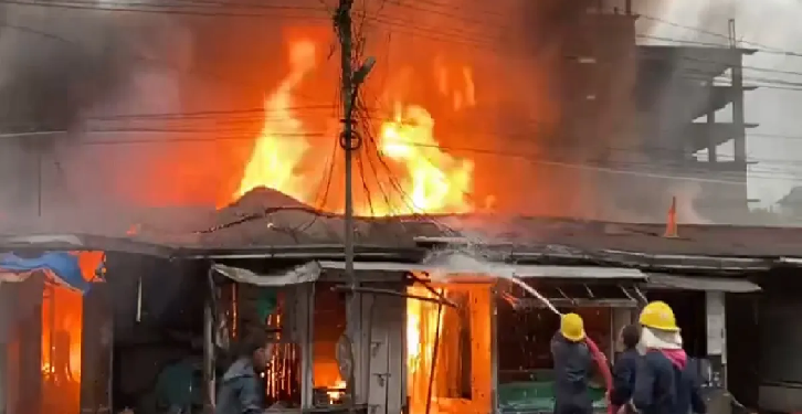Massive fire at Naharlagun daily market