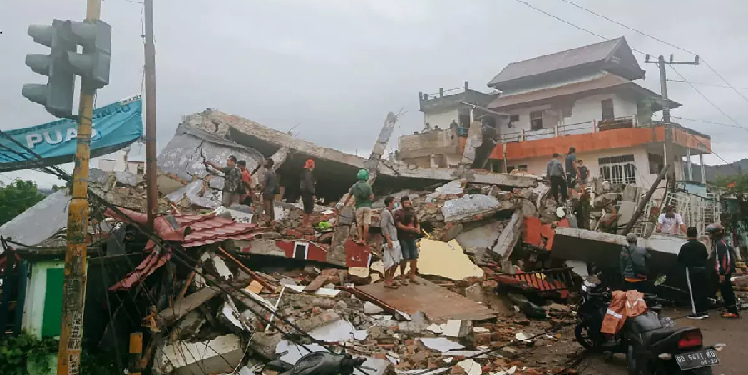 Earthquake Hits Indonesia