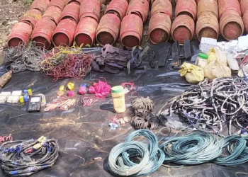 bombs recovered in Jharkhand