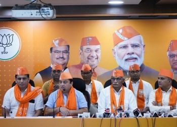 গুজৰাটত বিজেপিয়ে বাদ দিলে ২০১৭ৰ আধা প্ৰাৰ্থীৰ নাম; বাদ পৰিল কেবিনেট মন্ত্ৰী, প্ৰথম মহিলা অধ্যক্ষ