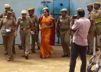 ৰাজীৱ গান্ধীৰ কেউজন হত্যাকাৰীকে কাৰাগাৰৰ পৰা মুকলি কৰি দিয়াৰ নিৰ্দেশ উচ্চতম ন্যায়ালয়ৰ