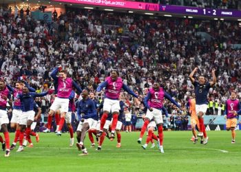 FIFA World Cup 2022: ফৰাচী যোদ্ধাৰ আগত নতশিৰ ব্ৰিটিছ বাহিনী! ইংলেণ্ডৰ সপোন চূৰ্ণ কৰি ছেমি ফাইনেলত ফ্ৰান্স