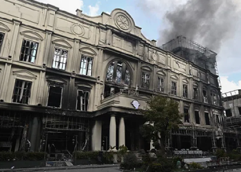 19 Killed In Hotel Fire