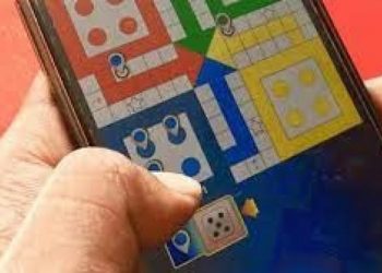 woman bets self in game of Ludo
