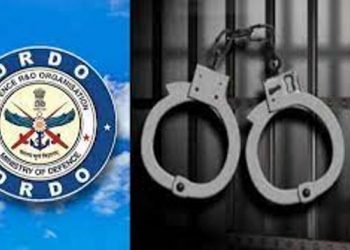 যৌনতাৰ বিনিময়ত পাক গুপ্তচৰক মিছাইল পৰীক্ষাৰ তথ্য সৰবৰাহ! গ্ৰেপ্তাৰ DRDO ৰ বিষয়া