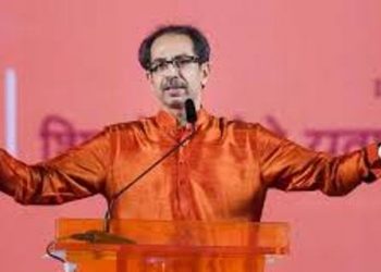 ‘গণতন্ত্ৰক হত্যা! মোডীয়ে একনায়কত্ব ঘোষণা কৰক’; দলৰ প্ৰতীক হেৰুওৱাৰ পিছত বিস্ফোৰক উদ্ধৱ ঠাকৰে