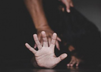 Man rape girlfriend daughter